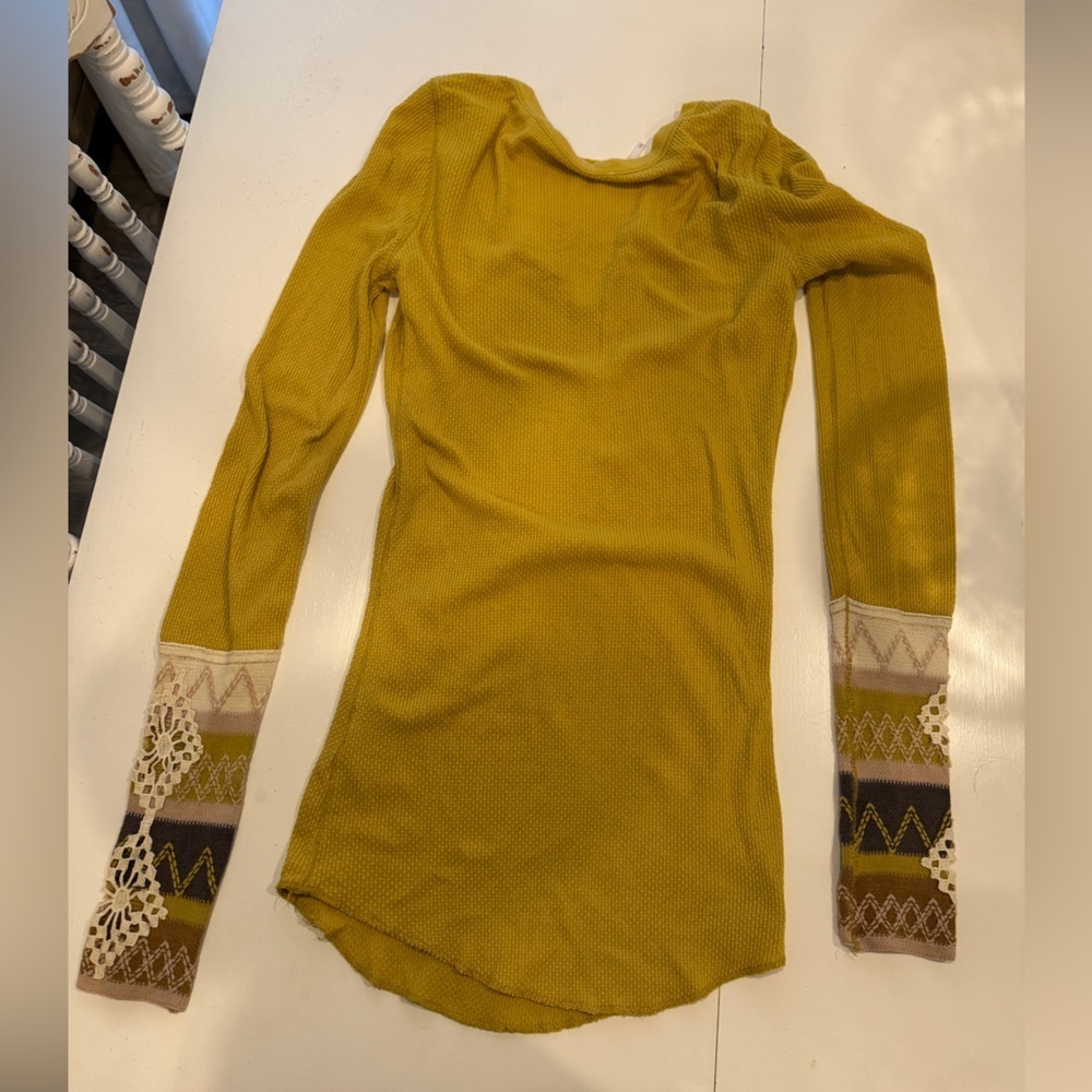 Women's Mustard Yellow Top with Fabric Design Cuffs - Picture 7 of 10